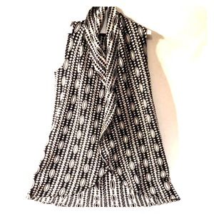 Moth Black/Cream Cardigan Vest